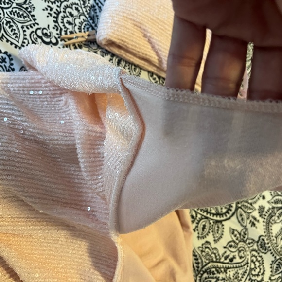 KIKISIX two piece pale pink sparkly set. Size small! - Picture 12 of 15